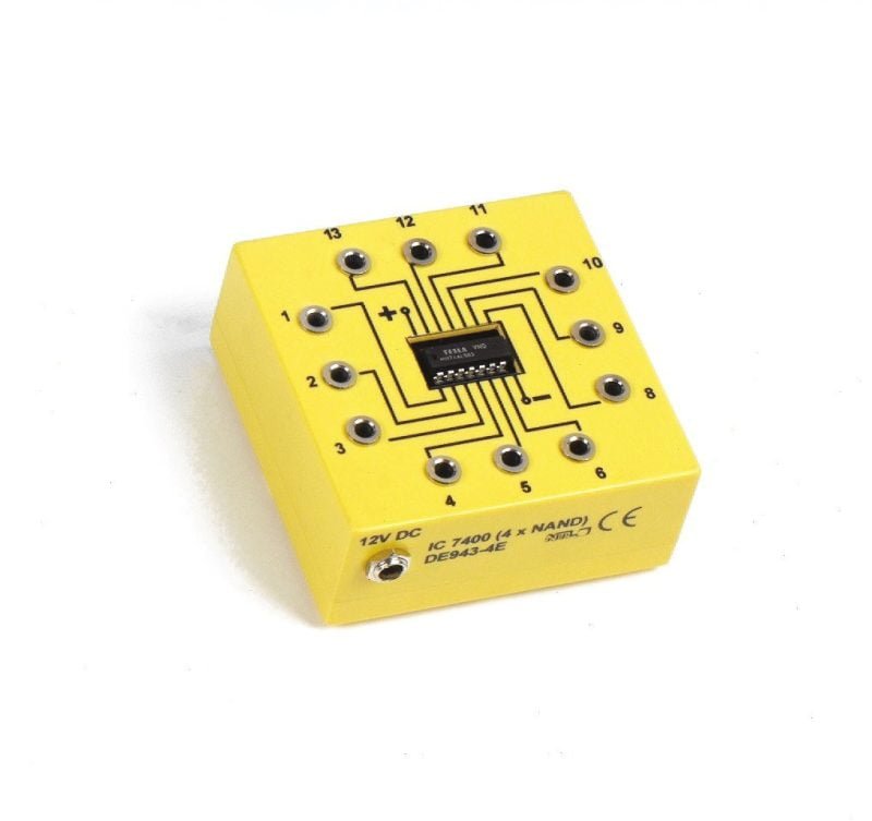 IC-7400 (4 x NAND)