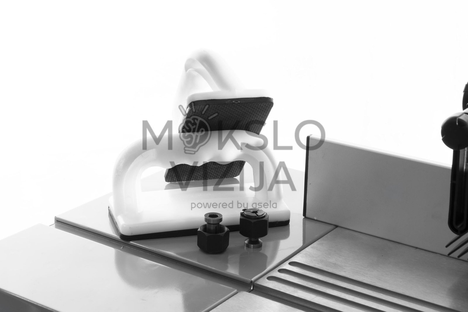 Medienos frezavimo staklės - Image 3