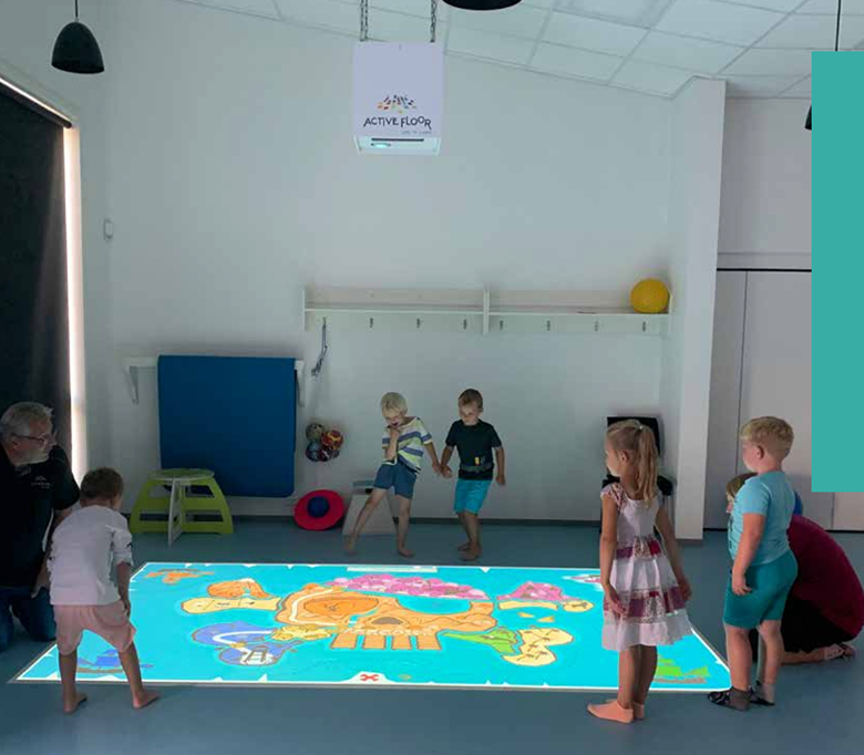 Interaktyvios grindys darželiams – judesiu valdoma projekcinė grindų sistema vaikų žaidimams ir edukacijai