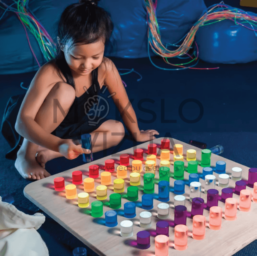 Kvadratinių smeigtukų lentos skydas