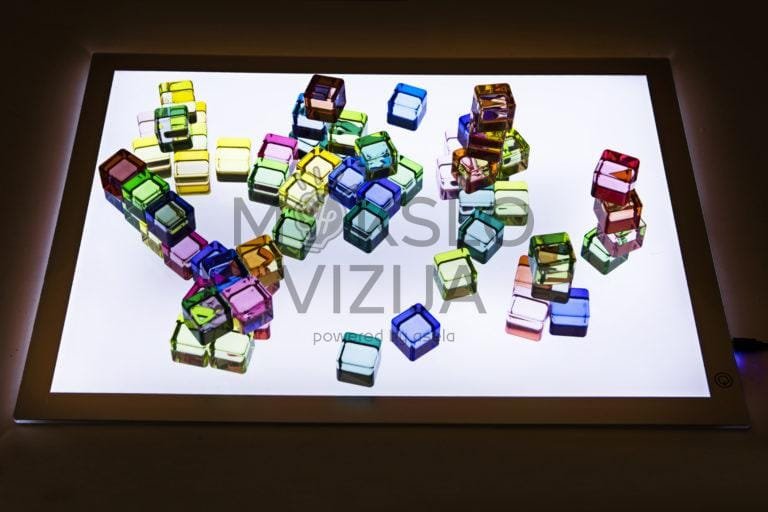 Skaidrių spalvotų kubelių rinkinys - Image 4