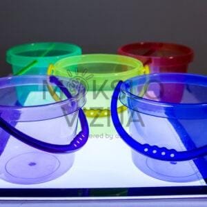 Vaivorykštinis kibirėlių rinkinys