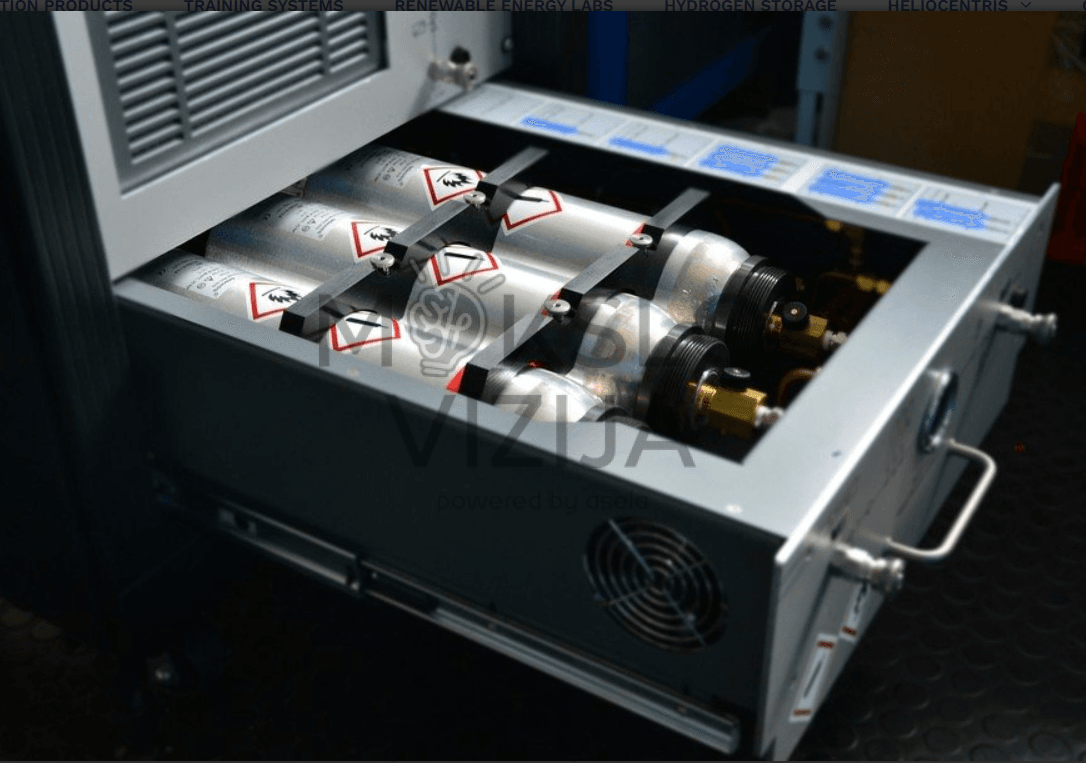 Pažangus kuro elemento ir baterijos hibridinės sistemos mokymo simuliatorius - Image 4