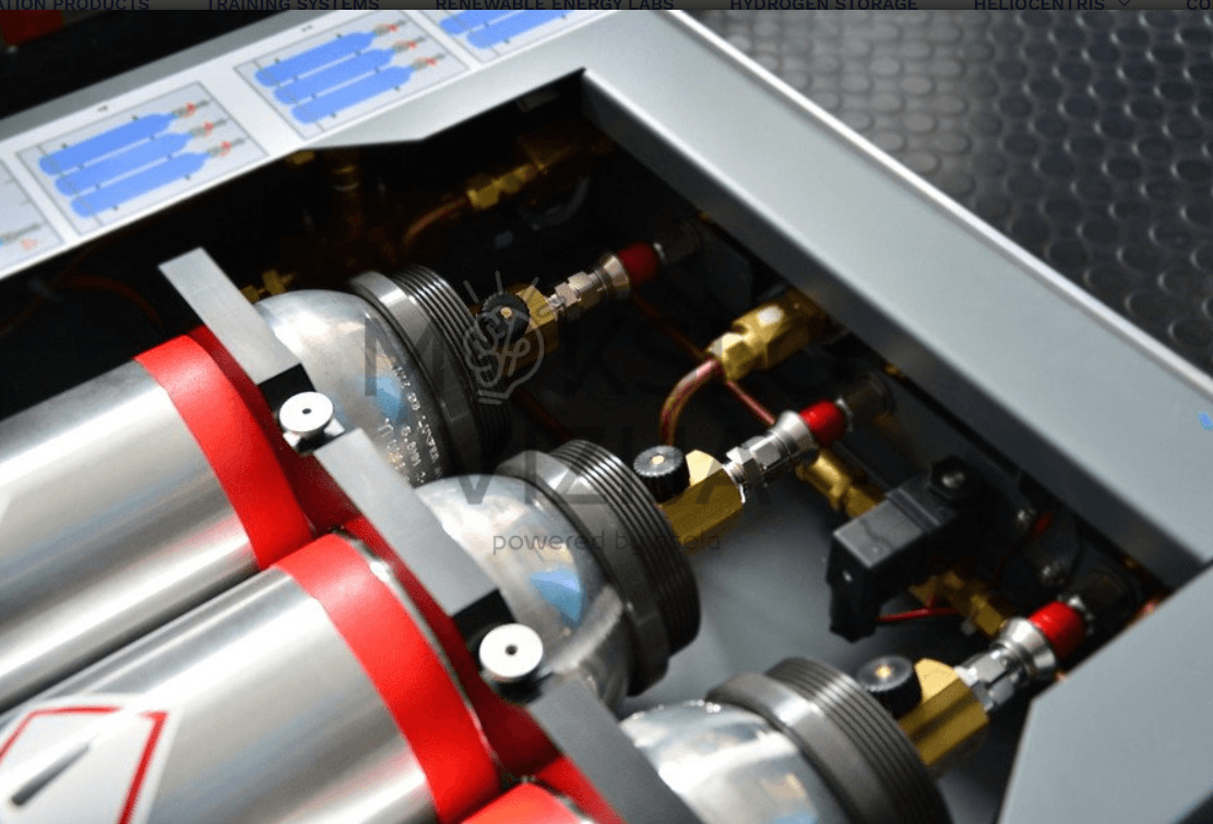 Pažangus kuro elemento ir baterijos hibridinės sistemos mokymo simuliatorius - Image 3