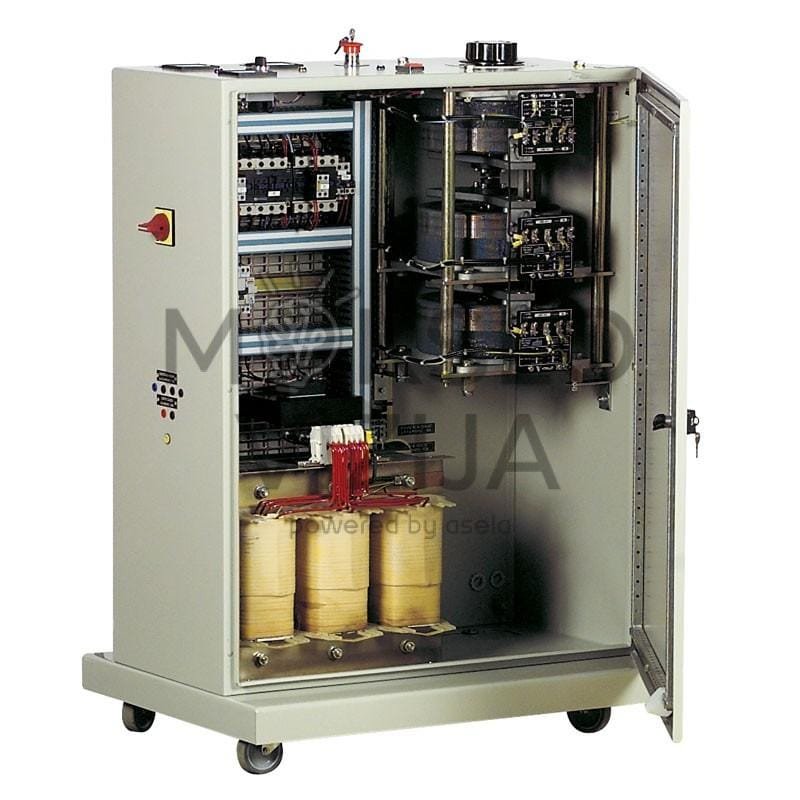 Kintamos įtampos maitinimo šaltinis sujungimui prie kelių darbo vietų.