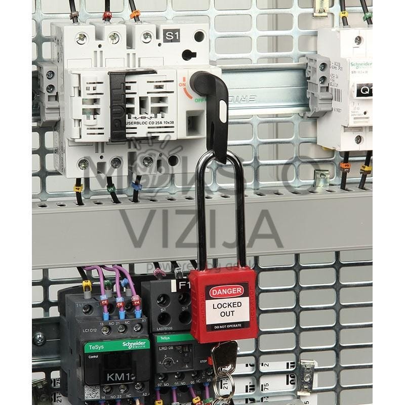Mokymo stendas elektrotechnikos pratyboms su variklio paleidimo spintos imitacija