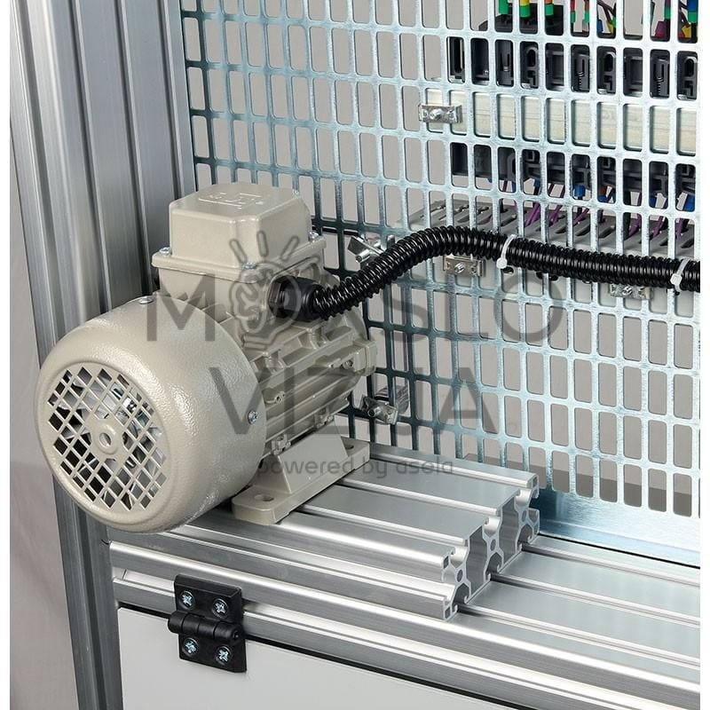 Mokymo įranga elektros tinklo diagnostikai su valdymo plokštės moduliu.