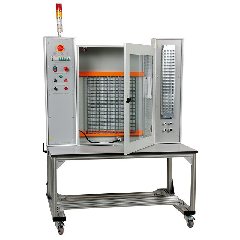 Mobilus variklio bandymų stendas su atveriama spinta, valdymo paneliu ir ratukais ant metalinio rėmo