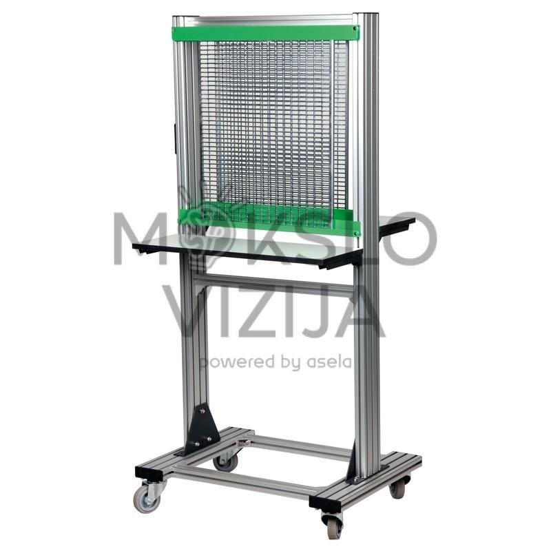 Mobilus montavimo stendas su metaliniu tinkleliu elektros instaliacijų pratyboms ir šoninėmis lentynėlėmis