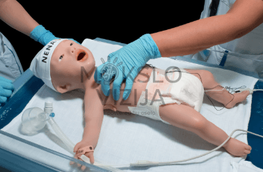 Kūdikio manekenas pirmosios pagalbos ir reanimacijos treniruotėms