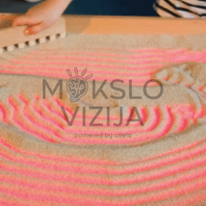 Interaktyvus smėlio stalas su integruotais mygtukais