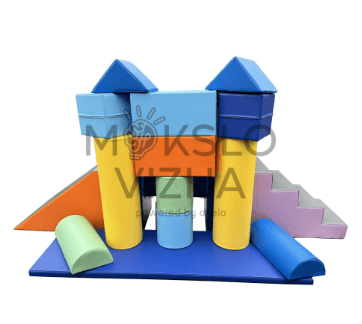 Balansavimo ir judrumo lavinimo priemonių rinkinys darželiams ir terapijai.