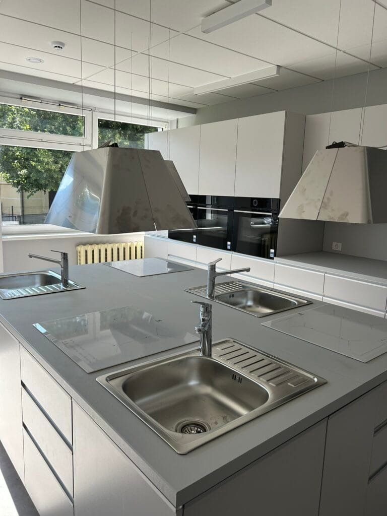 Virtuvė technologijų kabinete. Vyturys