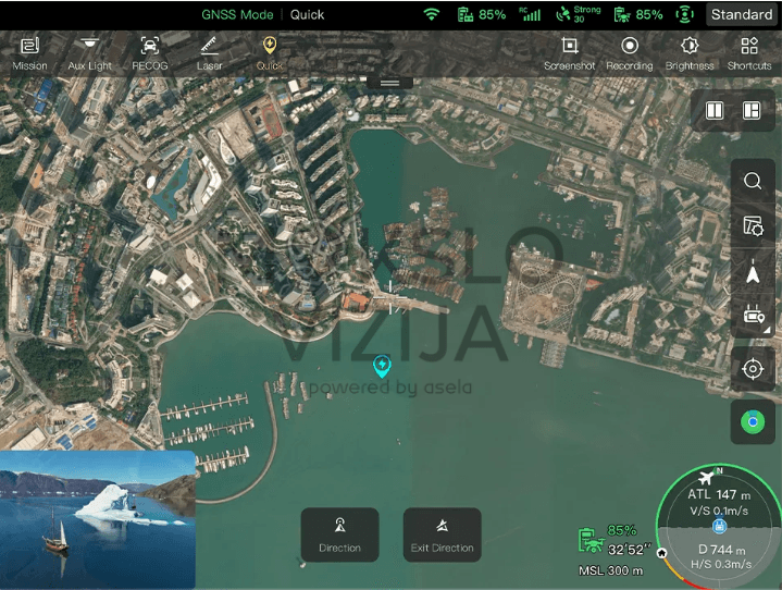 Valdymo ekranas su žemėlapiu, GNSS režimu ir realaus laiko skrydžio informacija patogiam misijų valdymui.