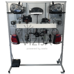 CAN/LIN automobilių apšvietimo mokymo stendas ant metalinio rėmo su priekiniais žibintais, galiniais žibintais, prietaisų skydeliu, valdymo moduliais ir matavimo jungtimis.