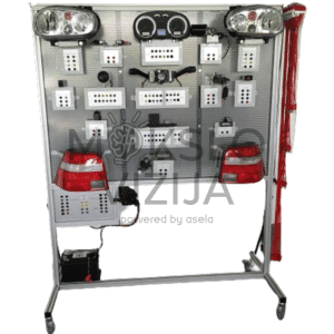 Mobilus Golf 4 apšvietimo mokymo stendas su apšvietimo komponentais, matavimo jungtimis, valdymo elementais ir laidų rinkiniu šone.