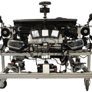 Pažangus automobilių mokymo stendas ant mobilios platformos su LED priekiniais žibintais, apšvietimo moduliais, kameromis, jutikliais, laidų instaliacija ir pagalbinių vairuotojo sistemų komponentais.