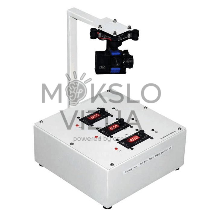 Scientech GMB 01 dronų gimbalo mokymo platforma su kamera ir trijų ašių valdymo moduliu, skirta profesiniam UAV stabilizavimo sistemų mokymui.