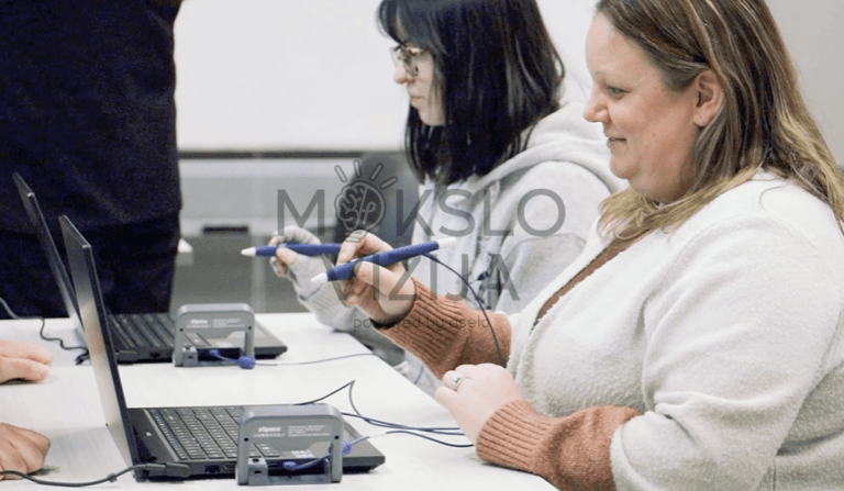 Tai pažangi mokymo programinė įranga, skirta išplėstam gamybos ir mechanikos procesų mokymui naudojant zSpace 3D kompiuterius bei papildytos ir virtualios realybės technologijas.