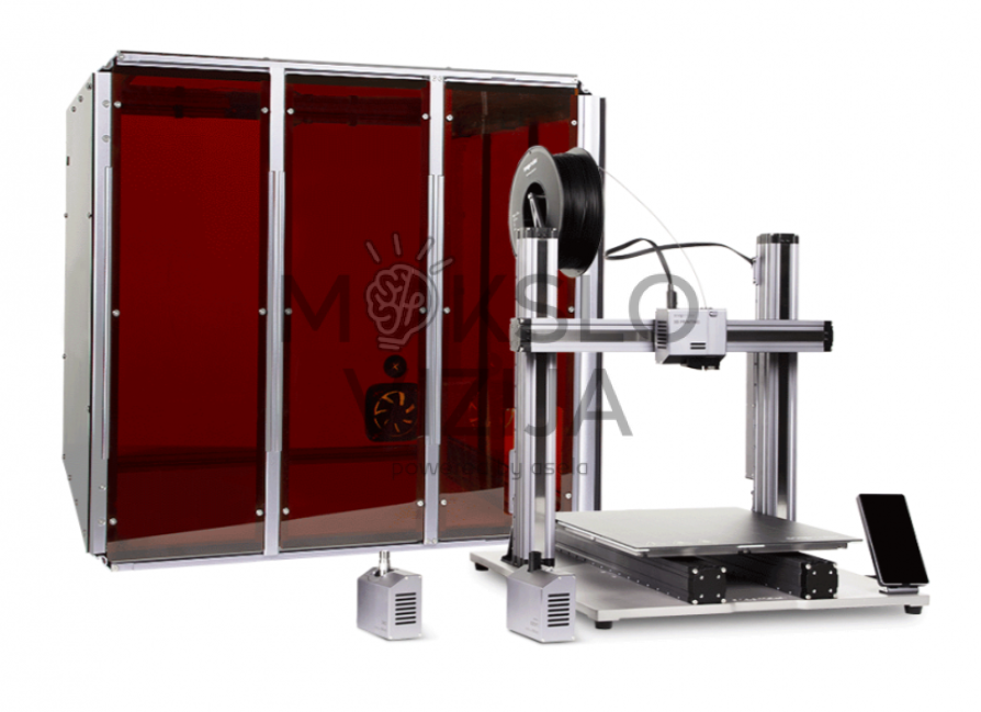 Snapmaker 2.0 A350 3D spausdintuvas su dideliu apsauginiu korpusu su tamsintomis panelėmis, matomas spausdinimo modulis, kaitinama platforma ir gijos ritė.