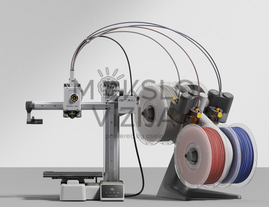 Kompaktiškas 3D spausdintuvas su prijungta daugiaspalvės gijos sistema, matomos keturios gijų ritės ir keli vamzdeliai, tiekiantys filamentą į ekstruderį.