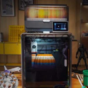 Uždaro tipo FDM 3D spausdintuvas su daugiaspalvio spausdinimo moduliu ir lietimui jautriu ekranu