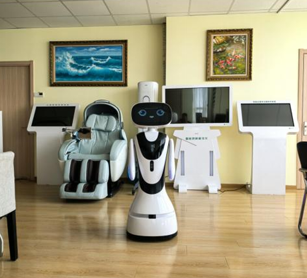 Autonominis serviso robotas su liečiamu ekranu ir balso atpažinimu naudojamas paslaugų centre informacijos teikimui.