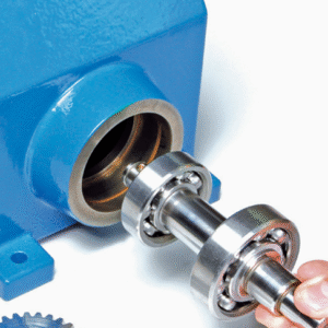 Kūginių krumpliaračių pavaros komponentai su krumpliaračiais, velenais, guoliais ir korpusu mechanikos mokymo laboratorijoms.