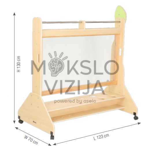 Vaikai kuria piešinius ant dvipusės mobilios lentos su laikymo lentyna priemonėms